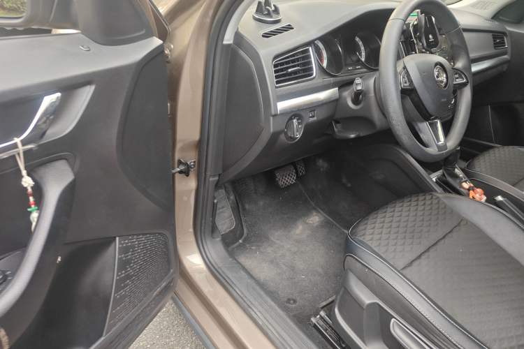Used Skoda Kamiq 2018 1.5L Automatic Comfort Edition China V Standard Driver Seat