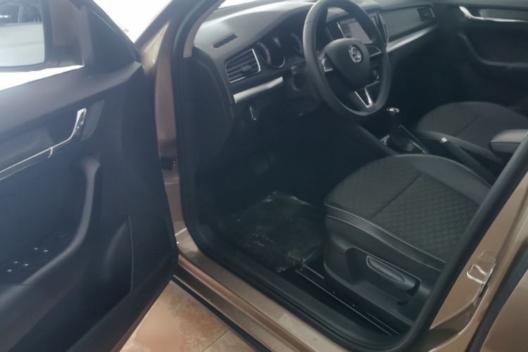 Used Skoda Kamiq 2018 1.5L Automatic Comfort Edition China VI Standard Driver Seat