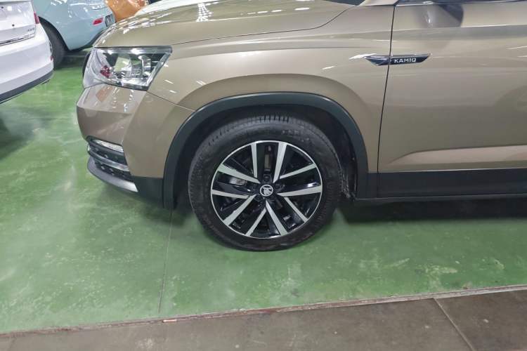 Used Skoda Kamiq 2018 1.5L Automatic Comfort Edition China VI Standard Exterior 7
