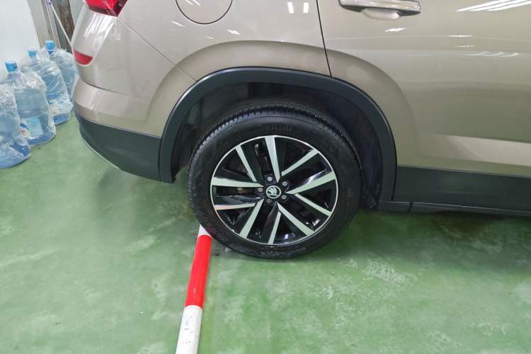 Used Skoda Kamiq 2018 1.5L Automatic Comfort Edition China VI Standard Exterior 8