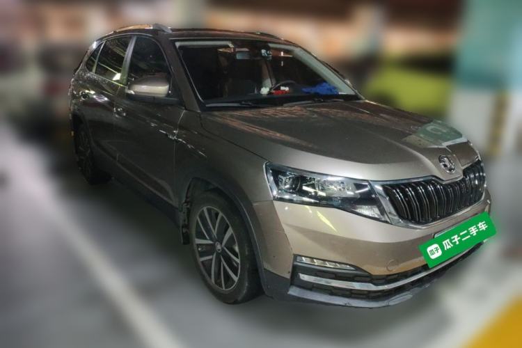 Used Skoda Kamiq 2018 1.5L Automatic Comfort Edition China VI Standard Front Right 45 Deg