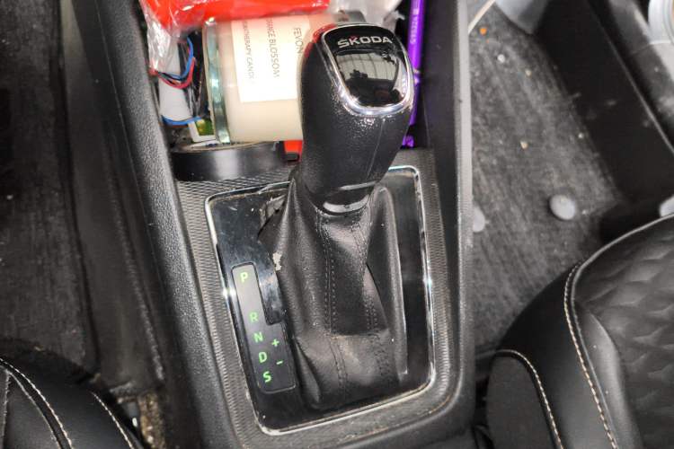Used Skoda Kamiq 2018 1.5L Automatic Comfort Edition China V Standard Gear Lever