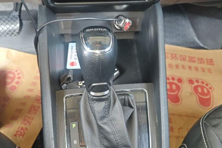 Used Skoda Kamiq 2018 1.5L Automatic Comfort Edition China V Standard Gear Lever