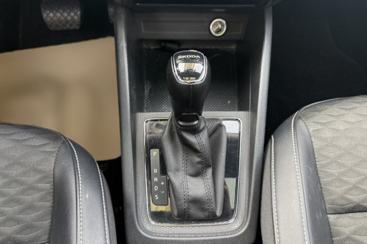 Used Skoda Kamiq 2018 1.5L Automatic Comfort Edition China V Standard Gear Lever