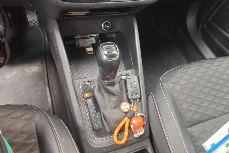 Used Skoda Kamiq 2018 1.5L Automatic Comfort Edition China V Standard Gear Lever