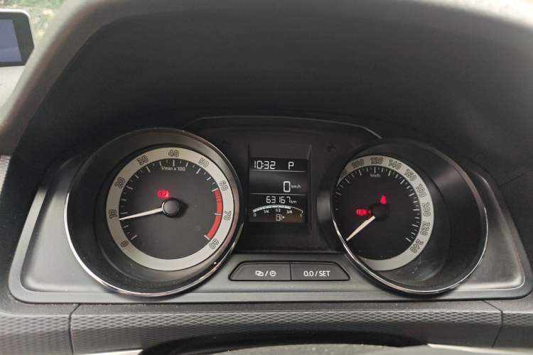 Used Skoda Kamiq 2018 1.5L Automatic Standard Edition China VI Instrument Cluster
