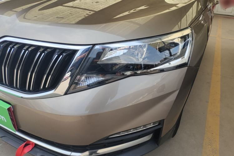 Used Skoda Kamiq 2018 1.5L Automatic Comfort Edition China VI Standard Left Front Headlight
