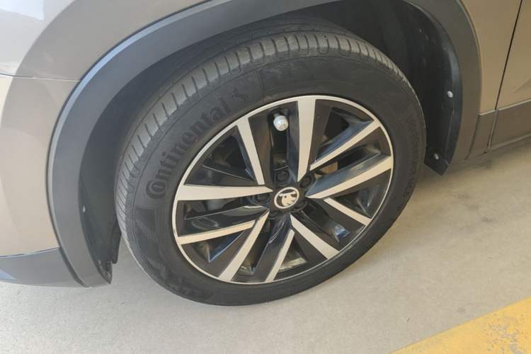 Used Skoda Kamiq 2018 1.5L Automatic Comfort Edition China VI Standard Left Front Wheel Hub
