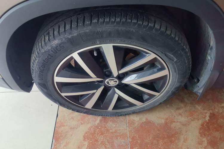 Used Skoda Kamiq 2018 1.5L Automatic Comfort Edition China VI Standard Left Front Wheel Hub