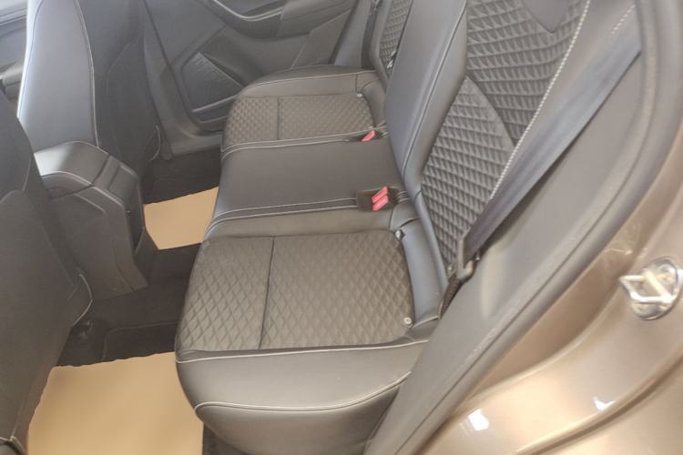 Used Skoda Kamiq 2018 1.5L Automatic Comfort Edition China VI Standard Left Rear Seat