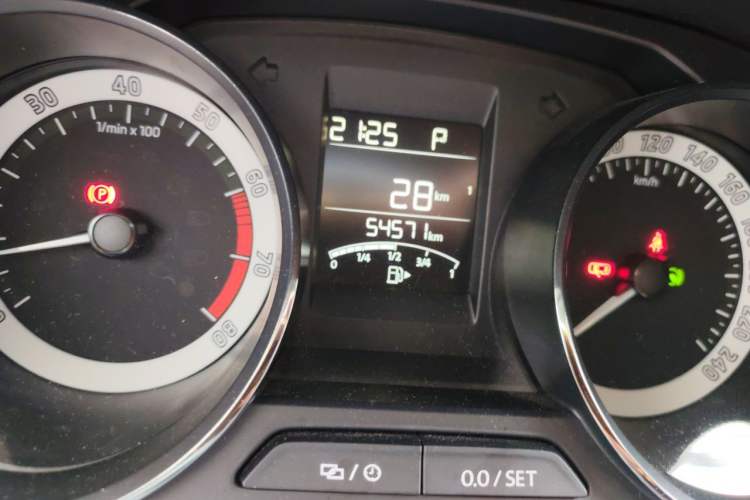 Used Skoda Kamiq 2018 1.5L Automatic Comfort Edition China V Standard Odometer Close Up