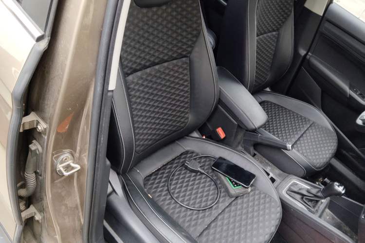 Used Skoda Kamiq 2018 1.5L Automatic Comfort Edition China VI Standard Right Front Seat
