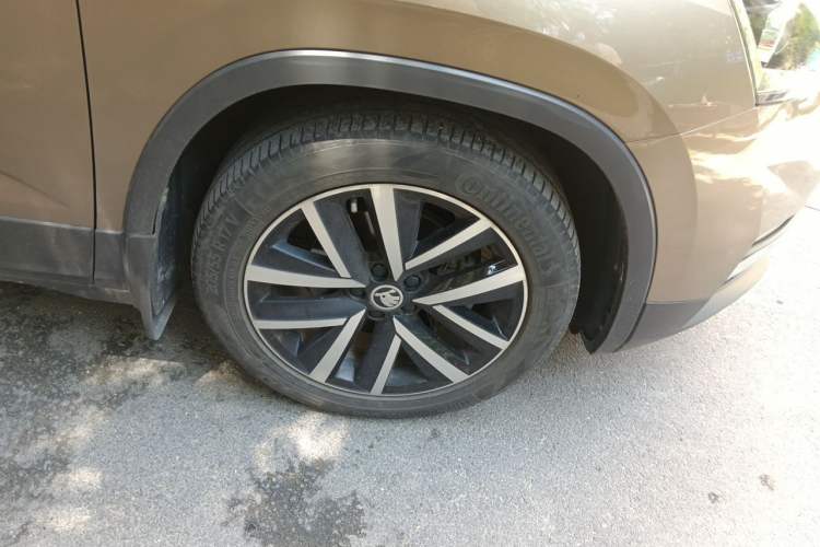 Used Skoda Kamiq 2018 1.5L Automatic Comfort Edition China V Standard Right Front Wheel Hub