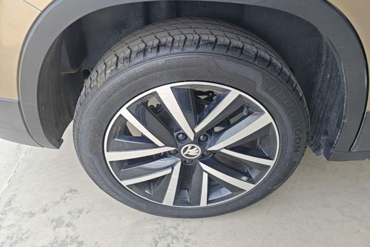 Used Skoda Kamiq 2018 1.5L Automatic Comfort Edition China V Standard Right Rear Wheel Hub