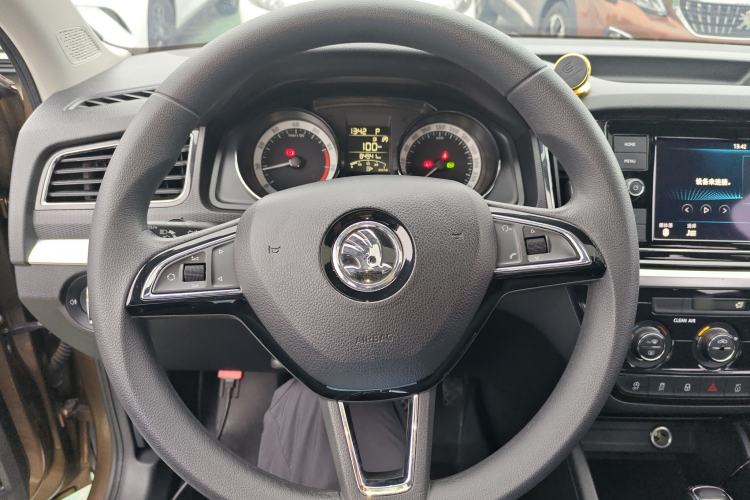 Used Skoda Kamiq 2018 1.5L Automatic Comfort Edition China V Standard Steering Wheel