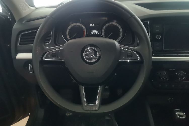 Used Skoda Kamiq 2018 1.5L Automatic Comfort Edition China VI Standard Steering Wheel