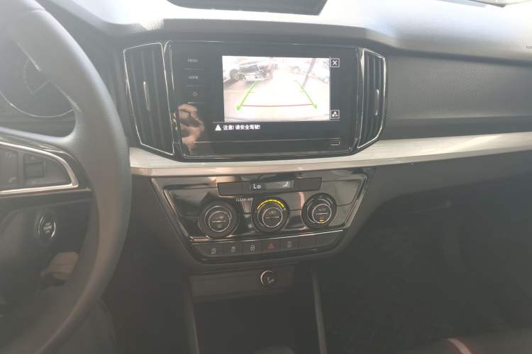 Used Skoda Kamiq 2020 GT TSI 230 DSG Flagship Edition China VI standard Audio And AC Panel