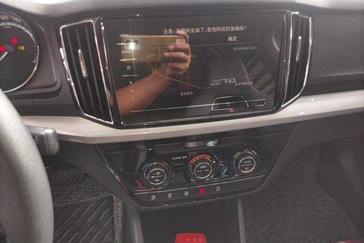 Used Skoda Kamiq 2020 GT 1.5L Automatic Flagship Model China VI Standard Audio And AC Panel