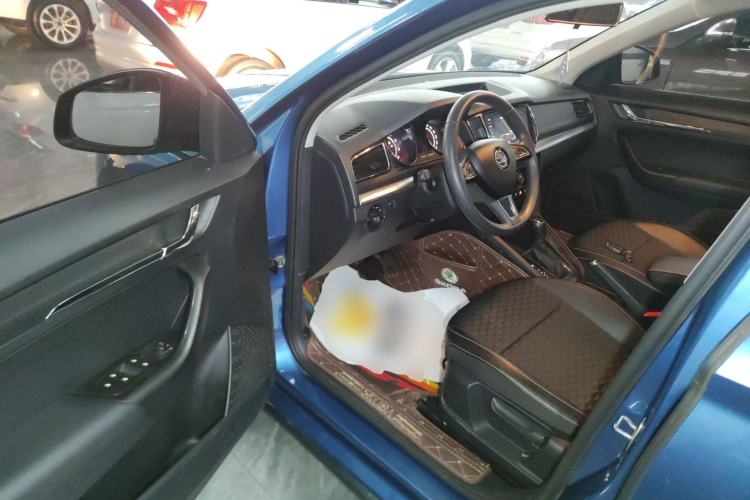 Used Skoda Kamiq 2020 1.5L Automatic Comfort Edition Driver Seat