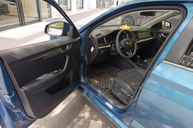 Used Skoda Kamiq 2020 1.5L Automatic Comfort Edition Driver Seat