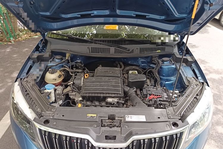 Used Skoda Kamiq 2020 1.5L Automatic Comfort Edition Engine Bay