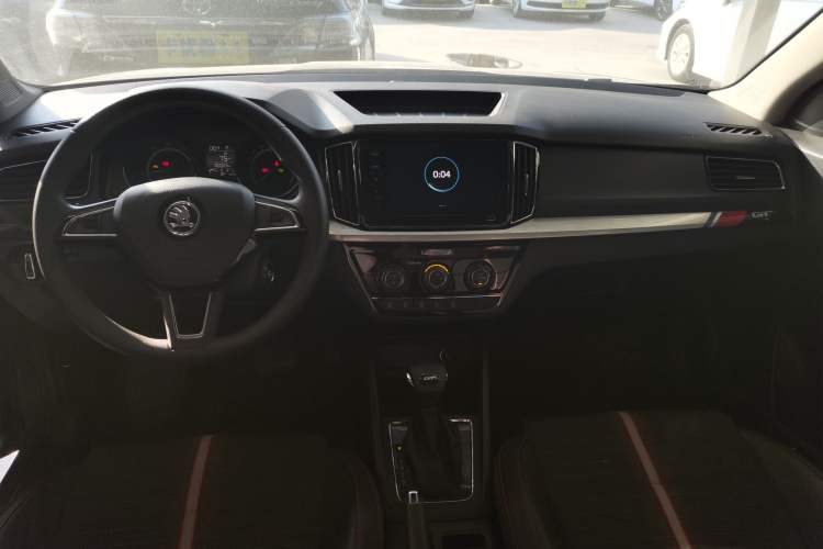 Used Skoda Kamiq 2020 GT TSI 230 DSG Flagship Edition China VI standard Interior 2