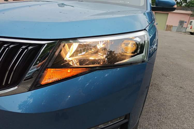 Used Skoda Kamiq 2020 1.5L Automatic Comfort Edition Left Front Headlight
