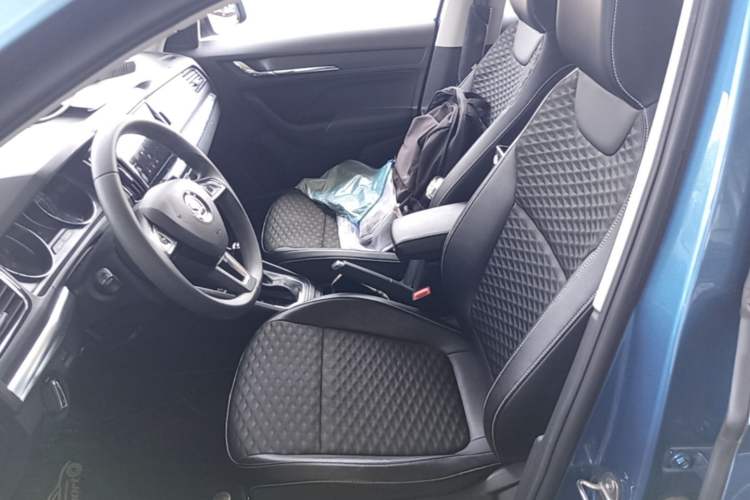 Used Skoda Kamiq 2020 1.5L Automatic Comfort Edition Left Front Seat