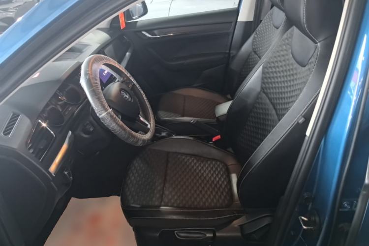 Used Skoda Kamiq 2020 1.5L Automatic Comfort Edition Left Front Seat