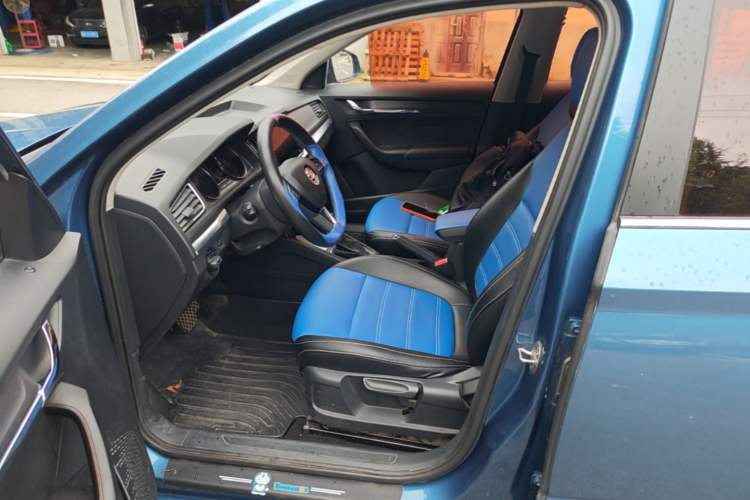 Used Skoda Kamiq 2020 1.5L Automatic Comfort Edition Left Front Seat