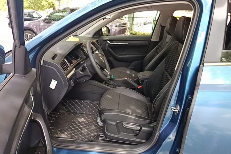 Used Skoda Kamiq 2020 1.5L Automatic Comfort Edition Left Front Seat