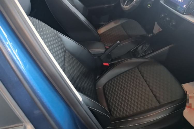 Used Skoda Kamiq 2020 1.5L Automatic Comfort Edition Right Front Seat