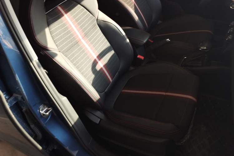 Used Skoda Kamiq 2020 GT TSI 230 DSG Flagship Edition China VI standard Right Front Seat