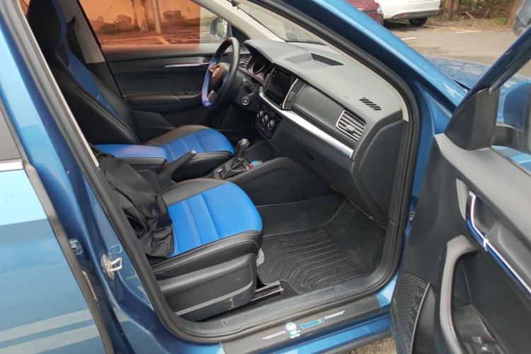 Used Skoda Kamiq 2020 1.5L Automatic Comfort Edition Right Front Seat