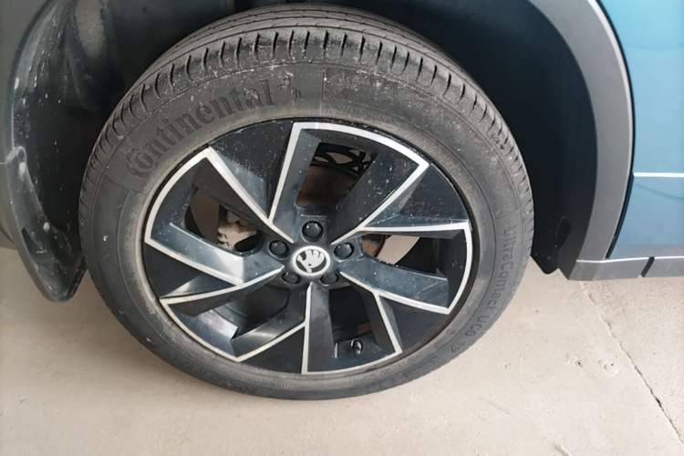 Used Skoda Kamiq 2020 GT 1.5L Automatic Flagship Model China VI Standard Right Rear Wheel Hub
