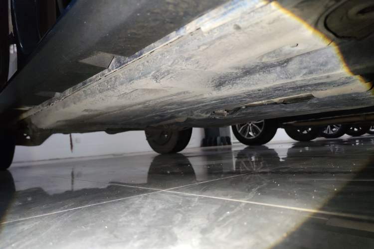 Used Skoda Kamiq 2020 1.5L Automatic Comfort Edition Right Side Sill