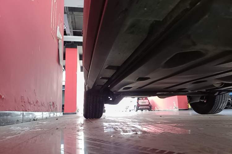 Used Skoda Kamiq 2020 1.5L Automatic Comfort Edition Right Side Sill