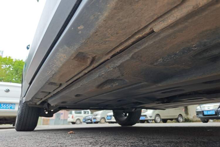 Used Skoda Kamiq 2020 1.5L Automatic Comfort Edition Right Side Sill