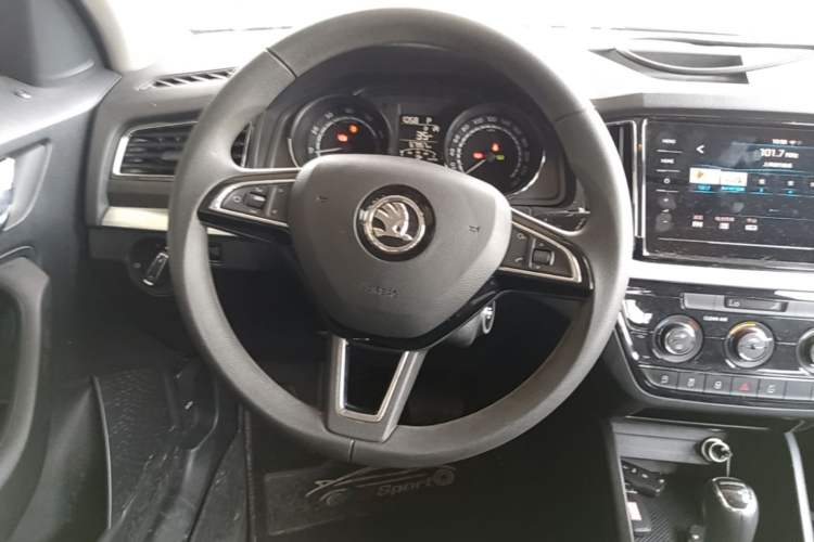 Used Skoda Kamiq 2020 1.5L Automatic Comfort Edition Steering Wheel