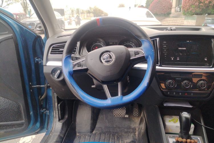 Used Skoda Kamiq 2020 1.5L Automatic Comfort Edition Steering Wheel