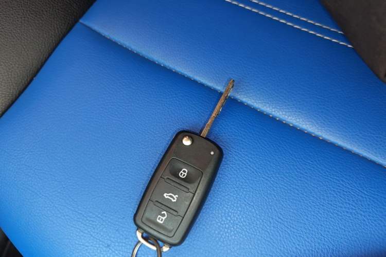 Used Skoda Kamiq 2020 1.5L Automatic Comfort Edition Vehicle Key