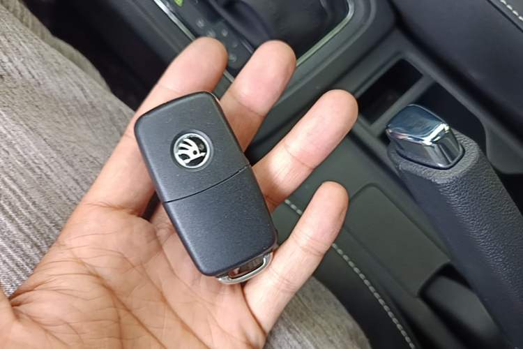 Used Skoda Kamiq 2020 1.5L Automatic Comfort Edition Vehicle Key