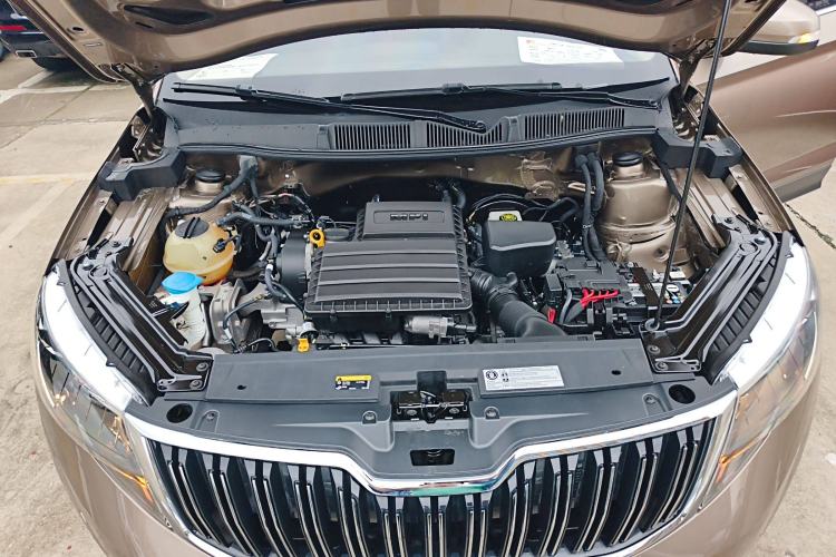 Used Skoda Kamiq 2020 1.5L Automatic Comfort Edition Engine Bay