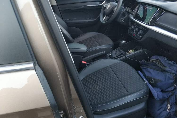 Used Skoda Kamiq 2020 1.5L Automatic Comfort Edition Right Front Seat