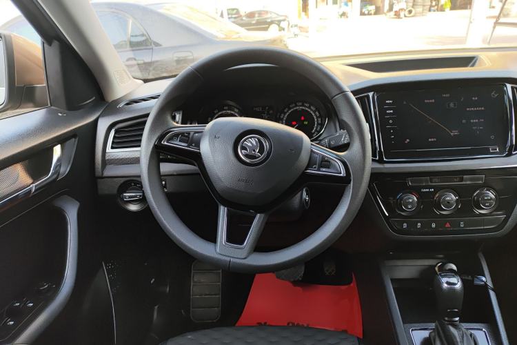 Used Skoda Kamiq 2020 1.5L Automatic Comfort Edition Steering Wheel