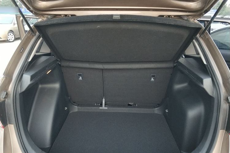 Used Skoda Kamiq 2020 1.5L Automatic Comfort Edition Trunk