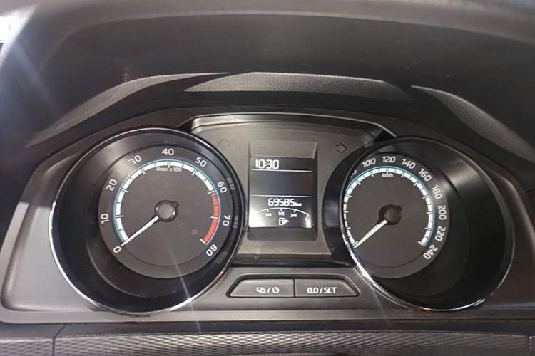 Used Skoda Kamiq 2020 1.5L Automatic Standard Edition Instrument Cluster