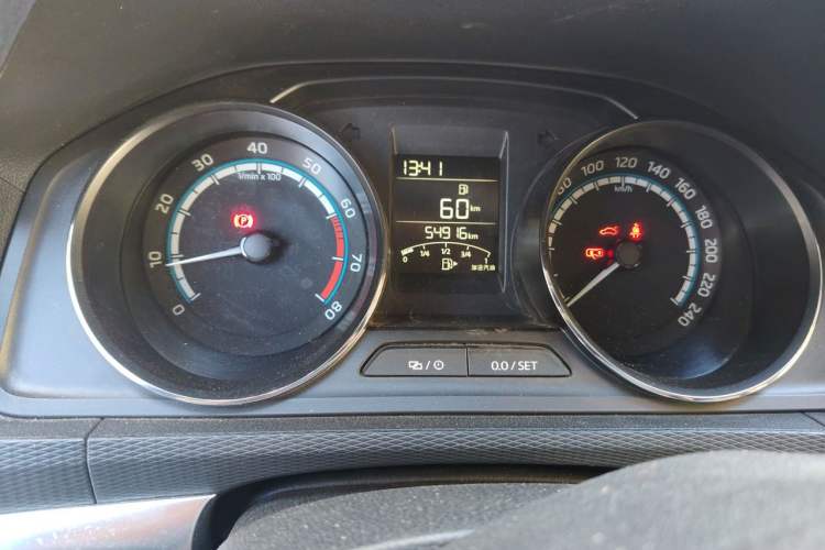 Used Skoda Kamiq 2020 1.5L Manual Comfort Edition Instrument Cluster