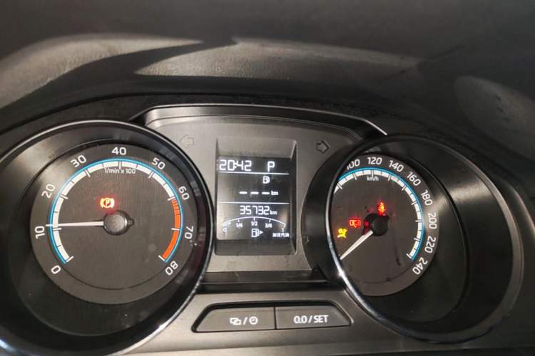 Used Skoda Kamiq 2020 1.5L Automatic Comfort Edition Instrument Cluster