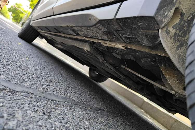 Used Skoda Kamiq 2020 1.5L Automatic Comfort Edition Left Side Sill